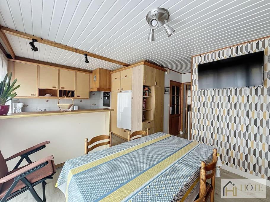 Appart 1Er Etage, Plage A 50M Бре-Дюн Екстериор снимка